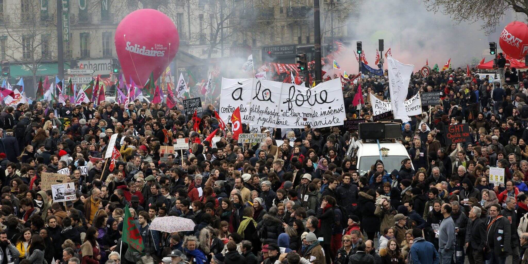 manifestation a la folie